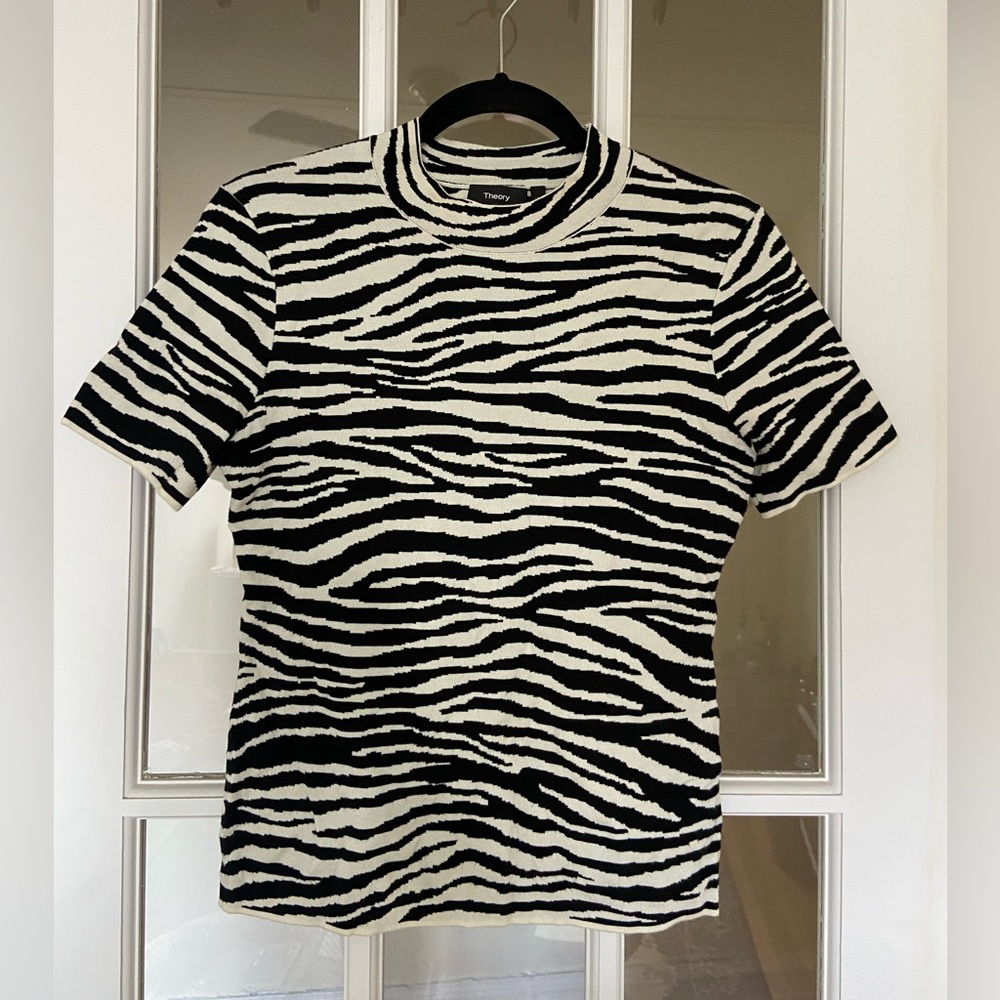 Theory Mock Neck Sweater Tee